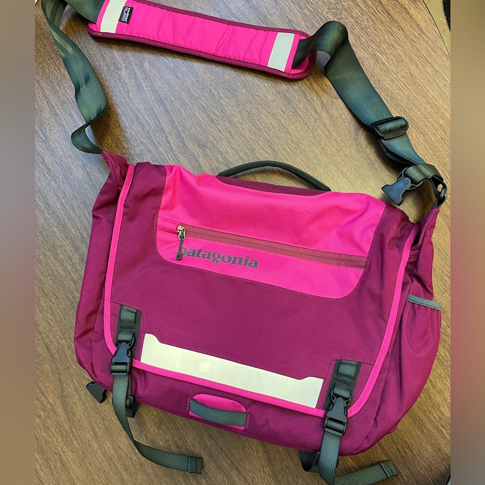 Patagonia Messenger Bag